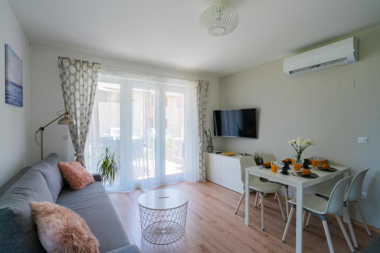 Captain'S Home Kenese Apartman بالاتونكينيشي المظهر الخارجي الصورة